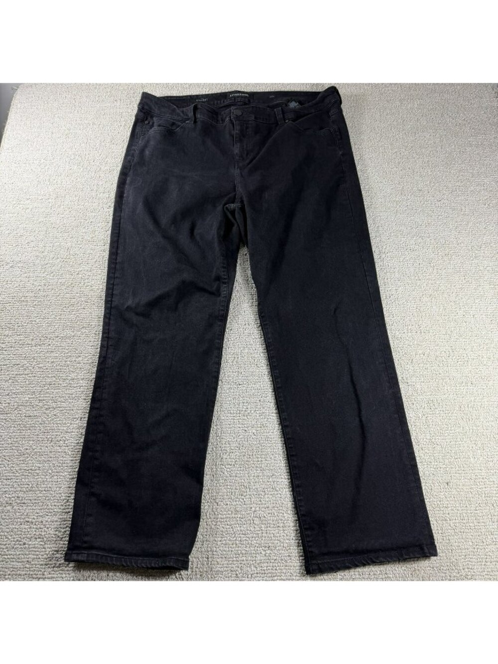 Liverpool Jeans Company Straight Legged Jeans Black Women’s Size 20 x 29
